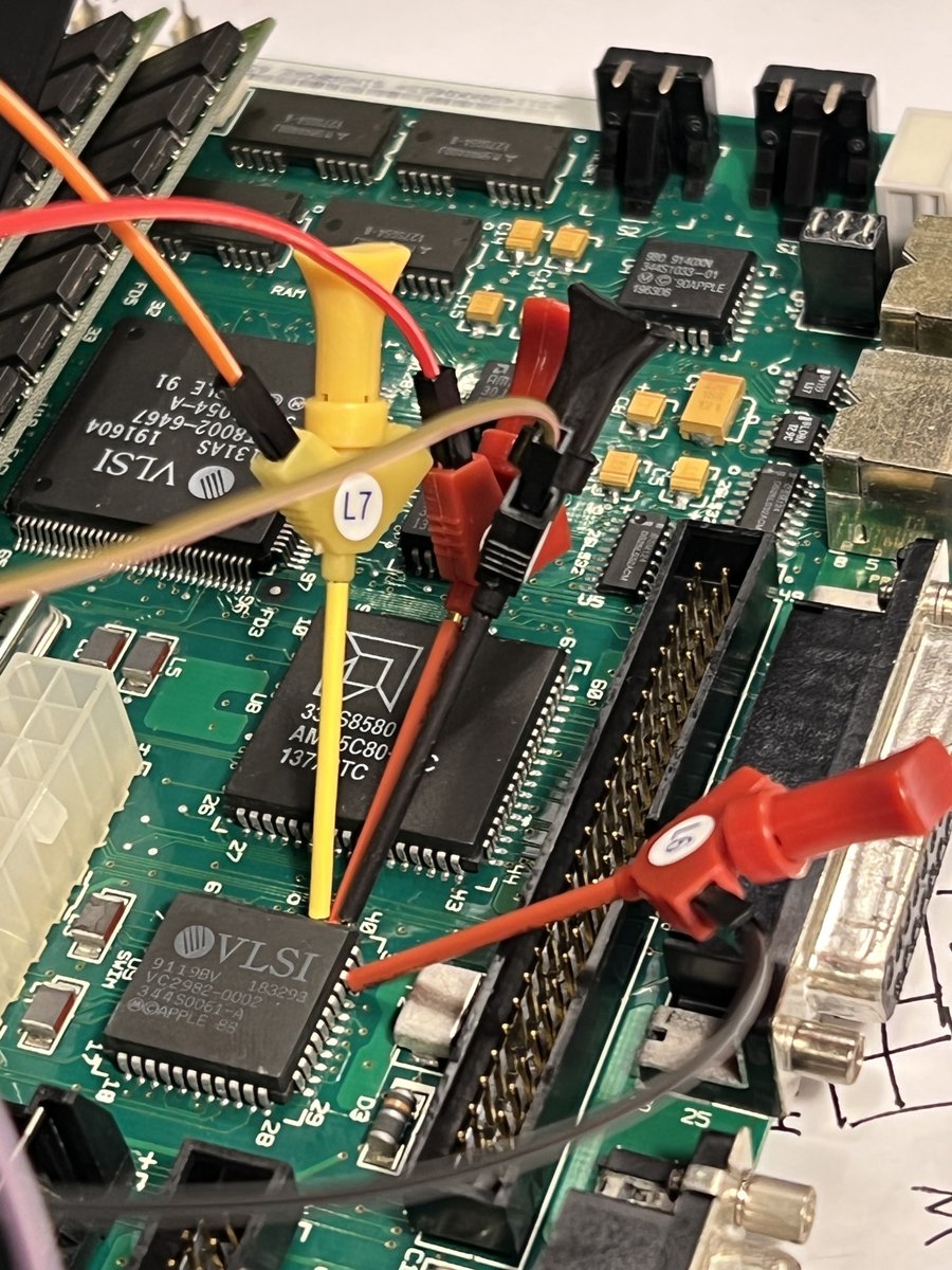 » Recap and repair of a Mac Classic II